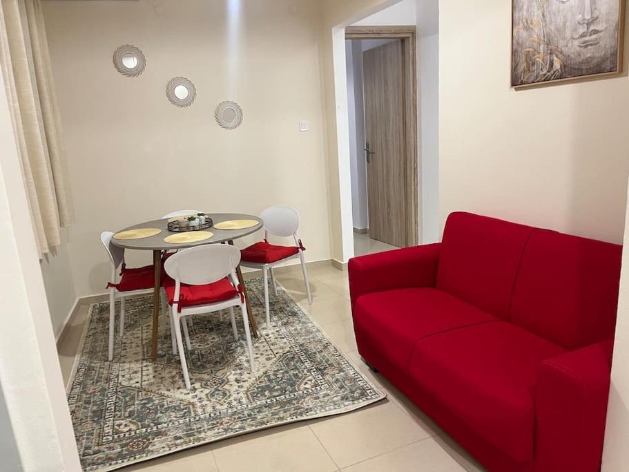 Elena S Apartment Mégara Buitenkant foto